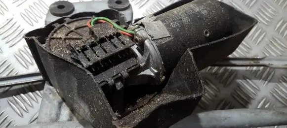 Ford Escort Wiper motor 0390241307 85gb17b571