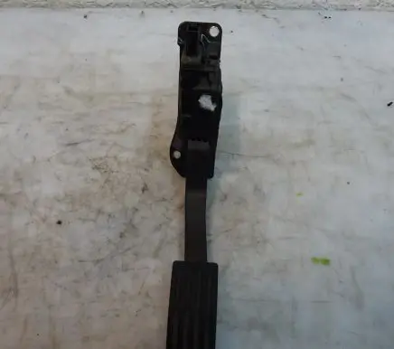 Ford Focus ST Accelerator throttle pedal EV61-9F836-AA