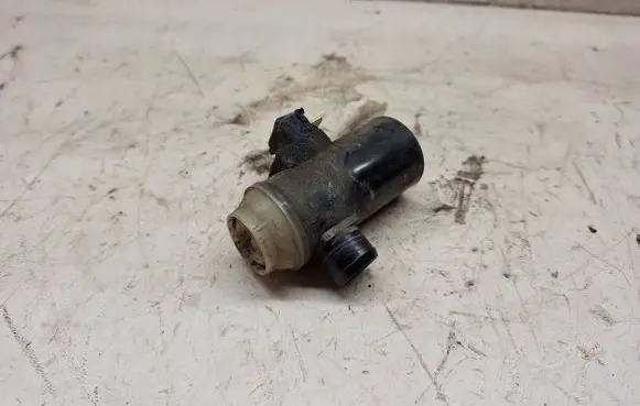 Honda Jazz Windscreen/windshield washer pump