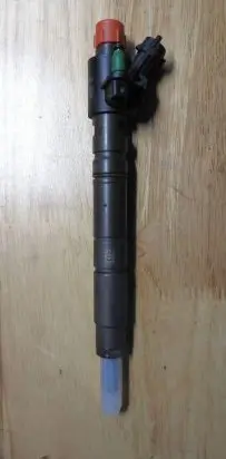 Land Rover Range Rover L405 Fuel injector 0445116037