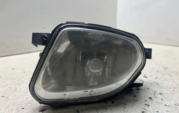 Mercedes-Benz E W211 Front fog light 15729100