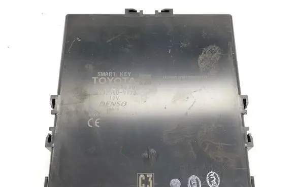 Toyota C-HR I Keyless (KESSY) go control unit/module 89990F4030