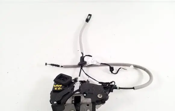 Volkswagen PASSAT B9 Rear door lock 3J0839015