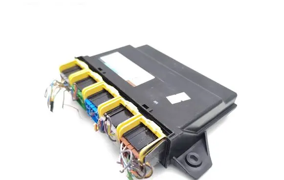 Ford Fiesta Keyless (KESSY) go control unit/module 8A6T19G481AAP 5WK48798L
