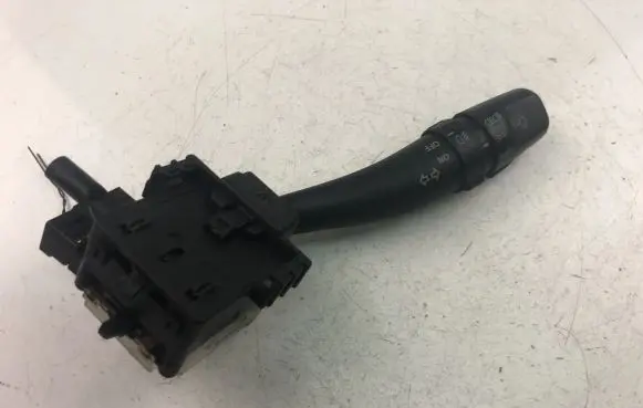 Hyundai Sonata Wiper turn signal indicator stalk/switch 934103K100