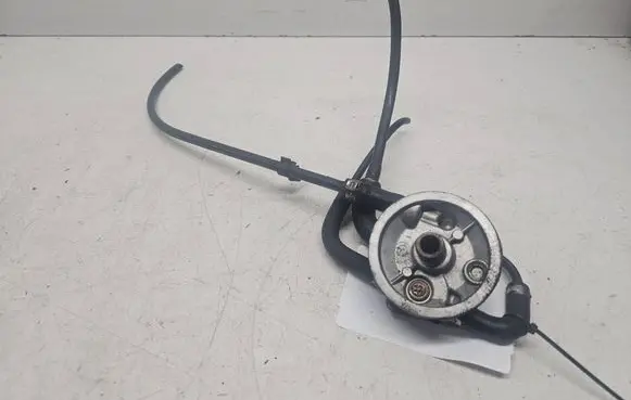Volvo V70 Fuel filter bracket/mount holder 