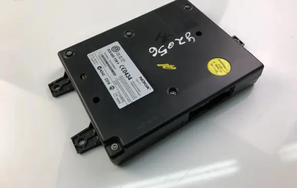 Volkswagen PASSAT B6 Other control units/modules 3C0035729F