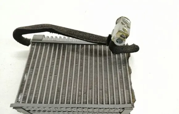 Opel Astra H Air conditioning (A/C) radiator (interior) 324336