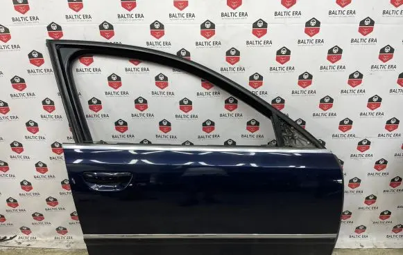 Audi A8 S8 D3 4E Front door 4E0831052C