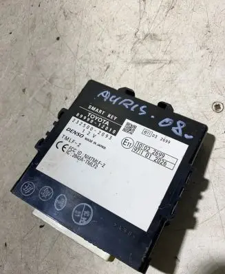 Toyota Auris 150 Door central lock control unit/module 8999012010 2325002093