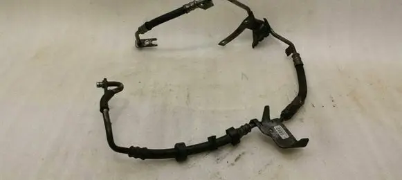 Mercedes-Benz CLS C219 Power steering hose/pipe/line A2114600243