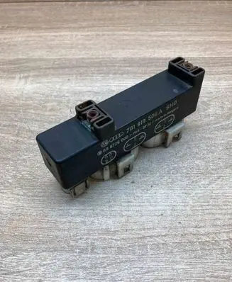 Volkswagen Sharan Coolant fan relay 701919506A