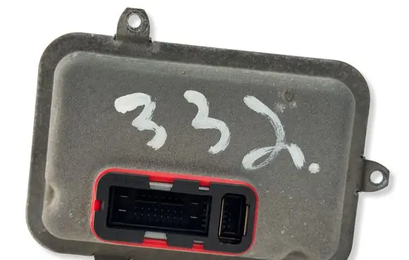 Volkswagen PASSAT CC Xenon control unit/module 10EEG100058 130732925700 1K0941329