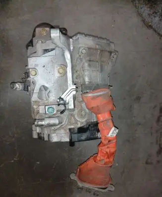 Nissan Leaf I (ZE0) Electric car motor EM61