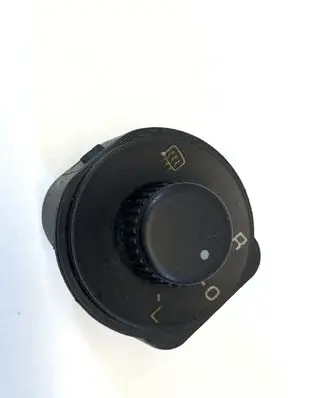 Skoda Octavia Mk2 (1Z) Wing mirror switch 1Z2959565A