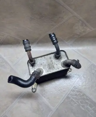 Engine oil radiator