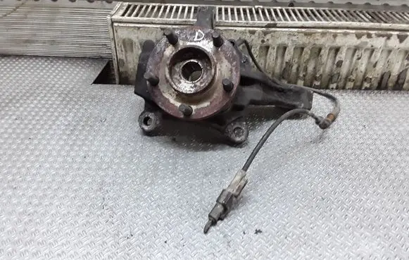 Chrysler Grand Voyager IV Front wheel hub spindle knuckle