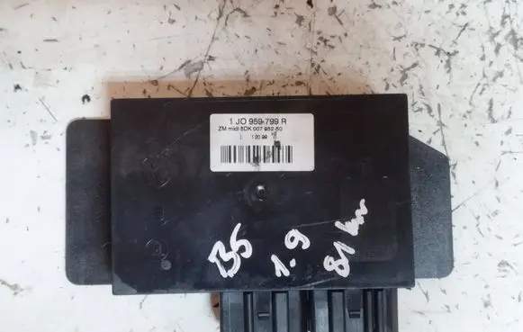 Volkswagen PASSAT B5 Comfort/convenience module 1J0959799R 5DK00795250