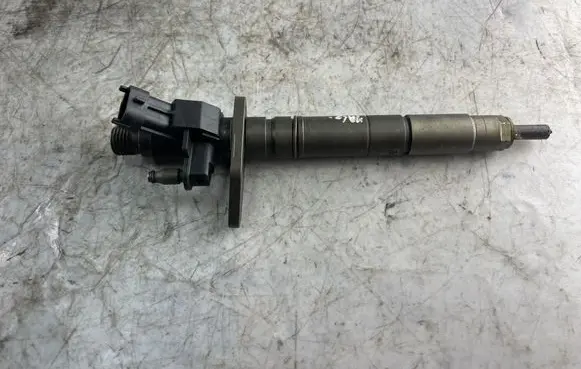 Jaguar XJ X351 Fuel injector 9x2q-9k546-db 0445116