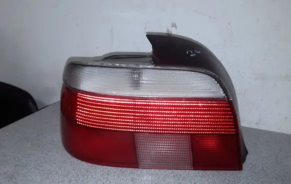 BMW 5 E39 Rear/tail lights 2496297
