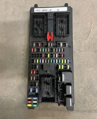Land Rover Discovery Sport BSM Control unit FK7214F401AE