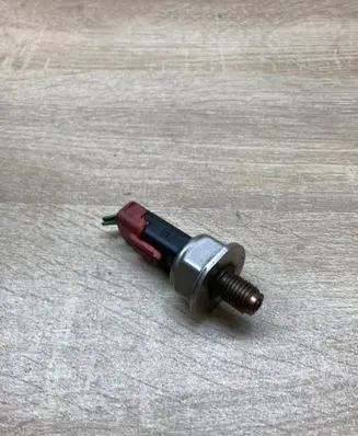 Peugeot 307 Fuel main line pipe 5W540039