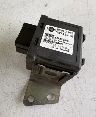 Nissan Navara D40 Immobilizer control unit/module 285912F000 5WK48647B