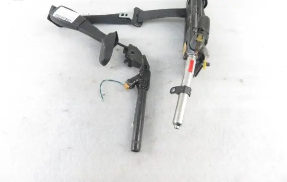 Volvo S40 Front seatbelt 6012243