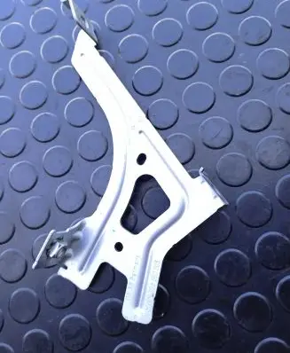 Volkswagen PASSAT B8 Bracket in trunk/boot 3G8880505