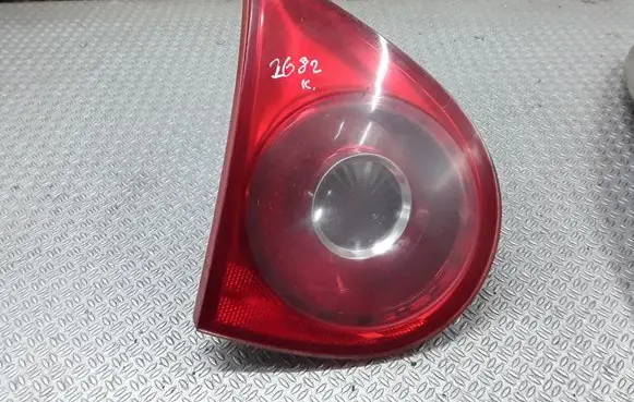 Volkswagen Golf V Tailgate rear/tail lights 1K6945093