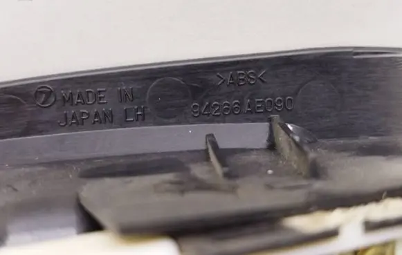 Subaru Legacy Electric window control switch