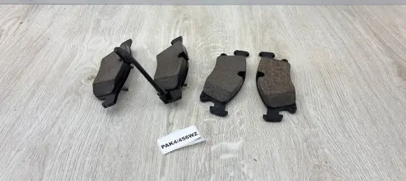 Maserati Levante Brake pads (front) 673011564