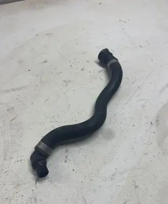 Mercedes-Benz E W211 Engine coolant pipe/hose A2118300496