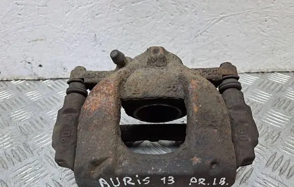Toyota Auris 150 Front brake caliper 4773002360 4772109360