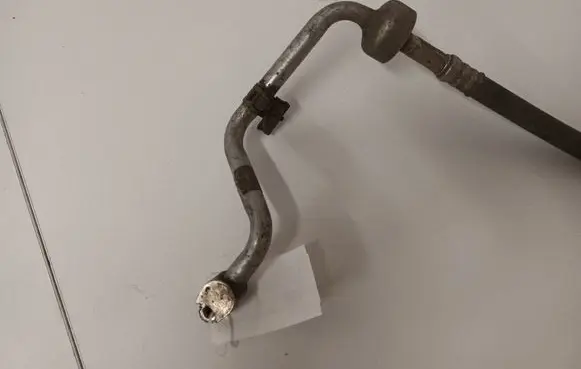 Ford Focus Air conditioning (A/C) pipe/hose