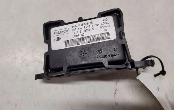 Jaguar S-Type ESP acceleration yaw rate sensor 5W9314B296AE 10170103593 CP75M01Q3C