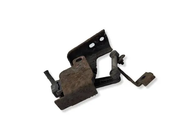 KIA Sportage Rear air suspension level height sensor 92190F1100 16060707688