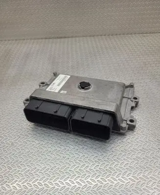 Citroen C3 Engine control unit/module 9815037580
