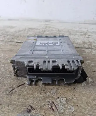 Seat Alhambra (Mk1) Engine control unit/module 028906021JJ 28SA4169 0281001967