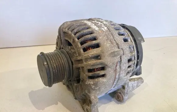 Volkswagen Sharan Generator/alternator 0124525092 06F903023J