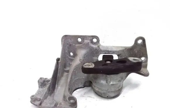 Nissan Qashqai Engine mount bracket 11220JD700