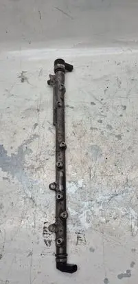 BMW 5 E60 E61 Fuel main line pipe 0445216023
