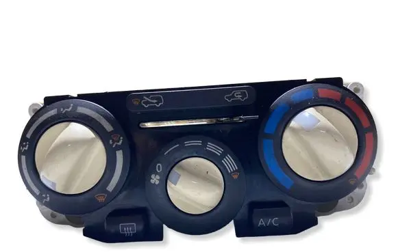 Nissan Micra Climate control unit 27520AX701
