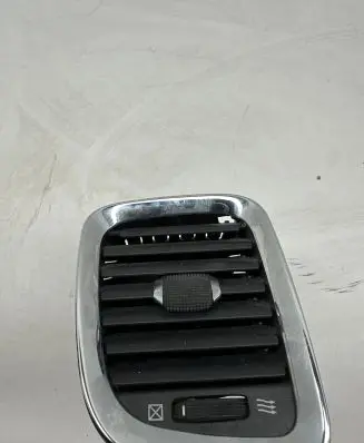 Dodge Durango Dash center air vent grill X90017100XX 0290684