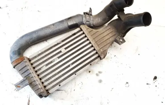 Opel Zafira A Intercooler radiator