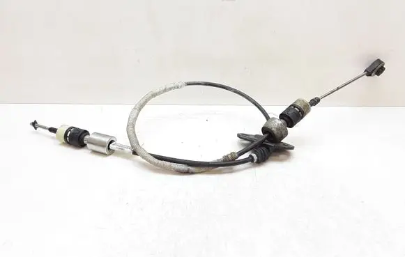 Volvo V70 Gear shift cable linkage 31259001