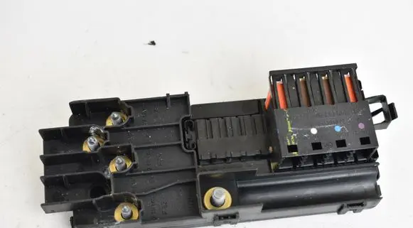 Mercedes-Benz E W211 Fuse module 2115452601