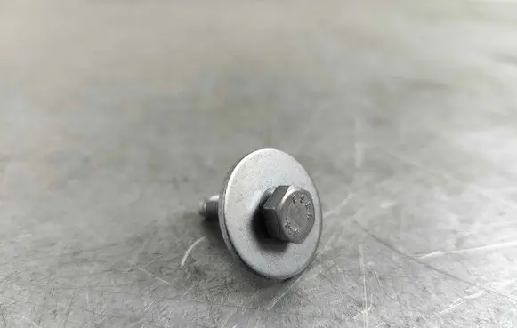 Mercedes-Benz C W205 Nuts/bolts a0049909600