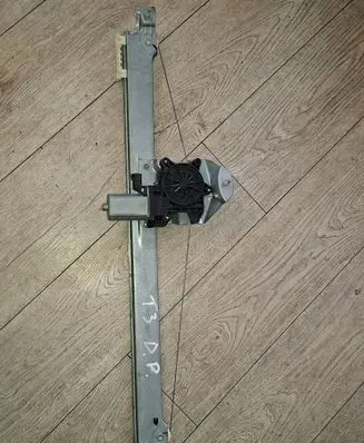 Renault Trafic III (X82) Front door electric window regulator 807207538R 93867657R