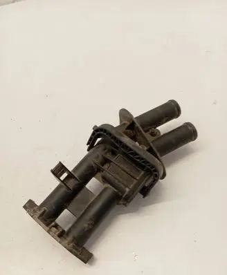 Mercedes-Benz Sprinter W901 W902 W903 W904 Coolant heater control valve 400381